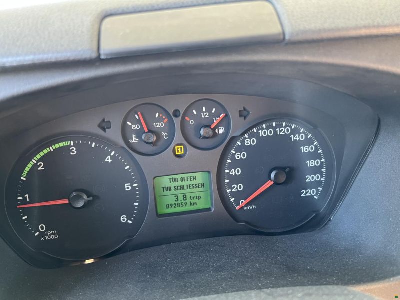 Eura Mobil PA 675 VB 411