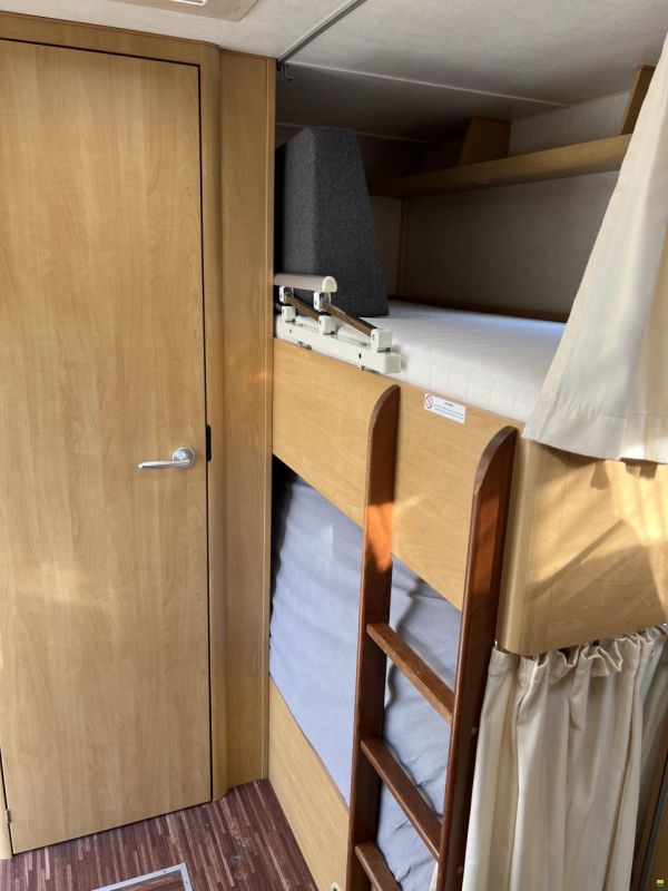 Eura Mobil PA 675 VB 411