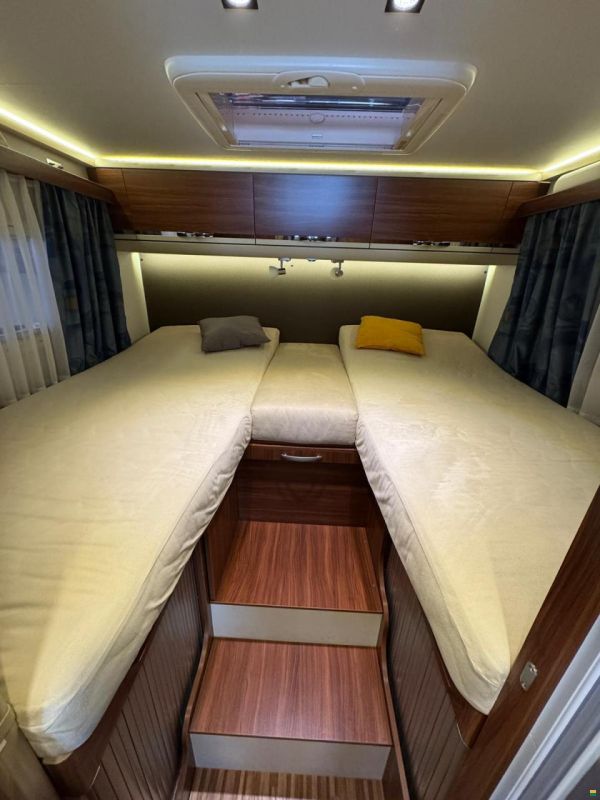 Adria Matrix Plus M670 SL