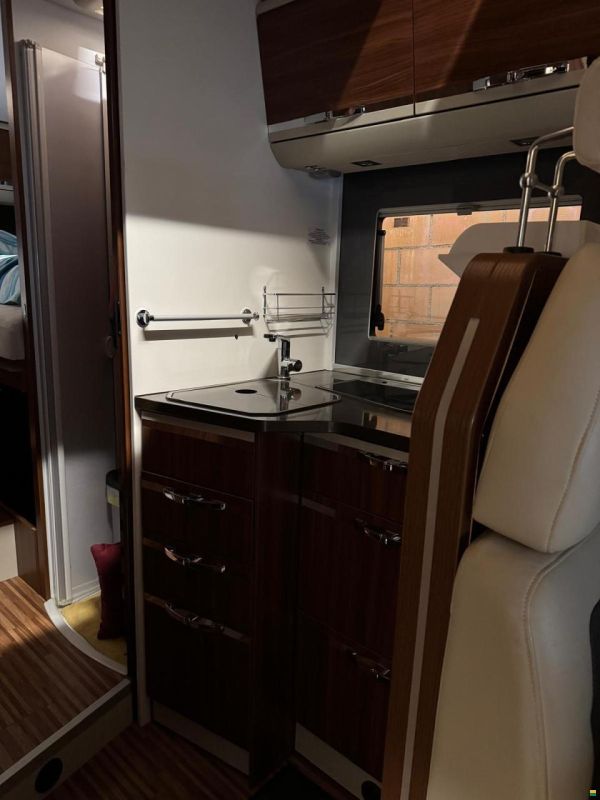 Adria Matrix Plus M670 SL