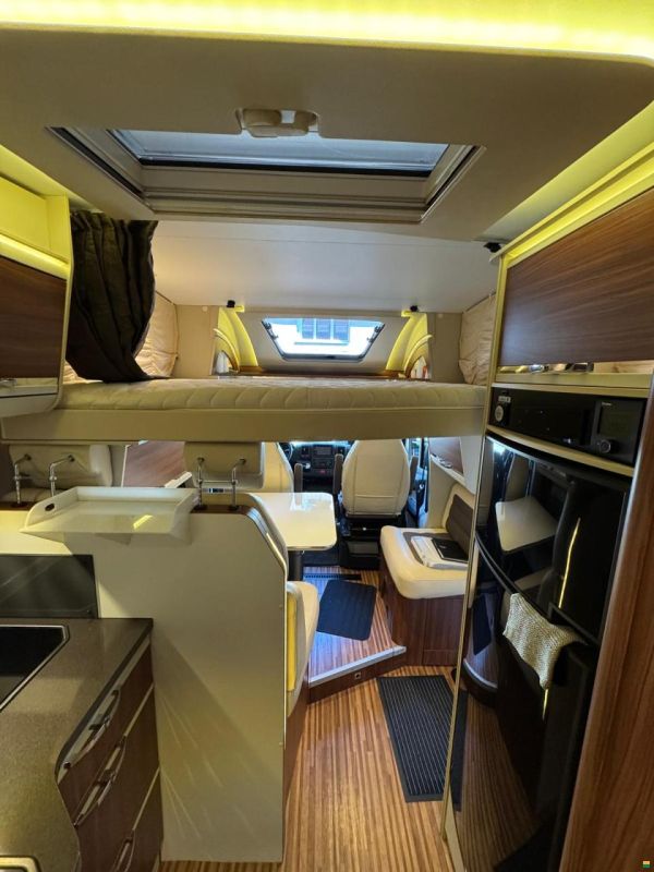 Adria Matrix Plus M670 SL