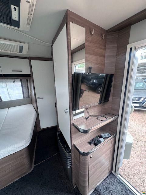 Knaus 450 FU Silver Edition