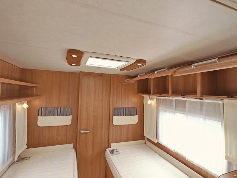 LMC Musica MK 530 E - Länsbett