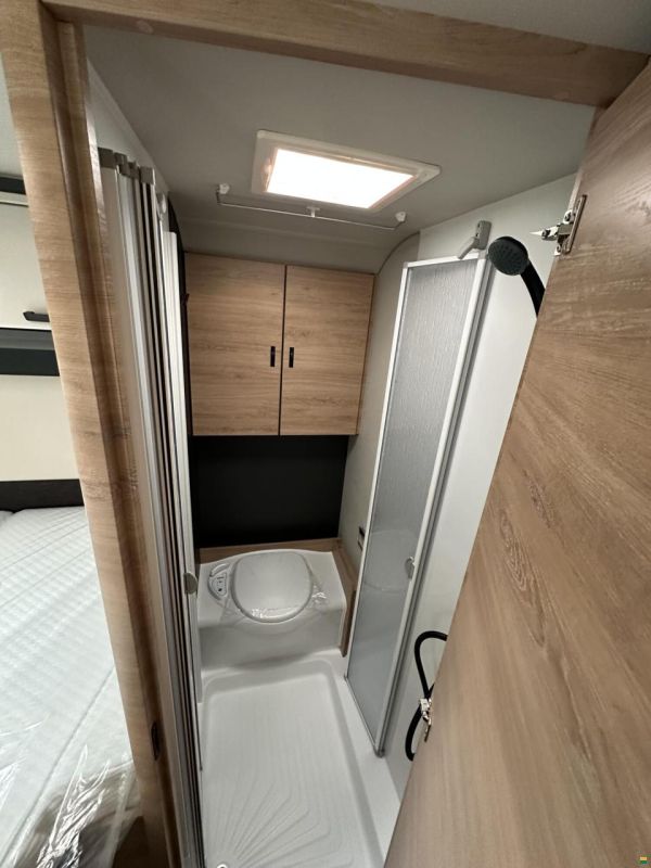 Knaus L!VE TI PLATINUM SELECTION 590 MF