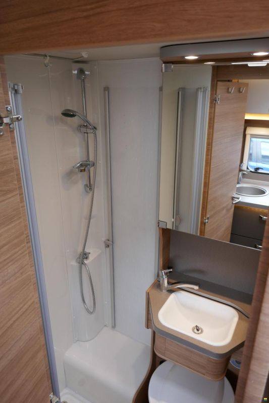 Weinsberg CaraCompact PEPPER 600 MEG