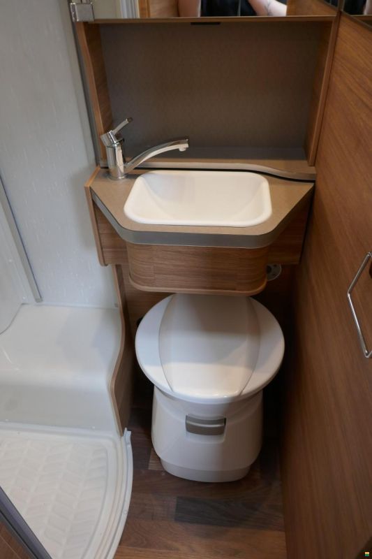 Weinsberg CaraCompact PEPPER 600 MEG