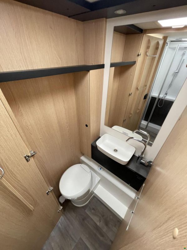 Sunlight Adventure T 68