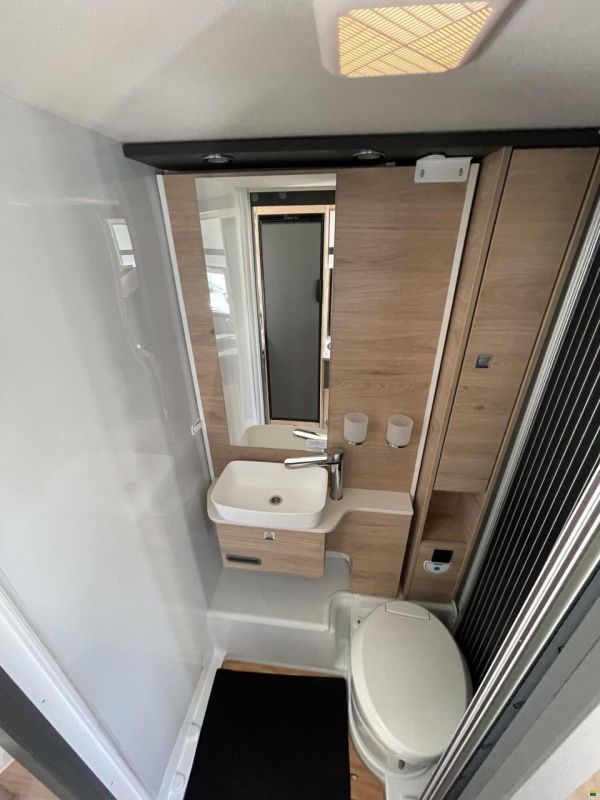 Dethleffs Globebus Camp Active T 4