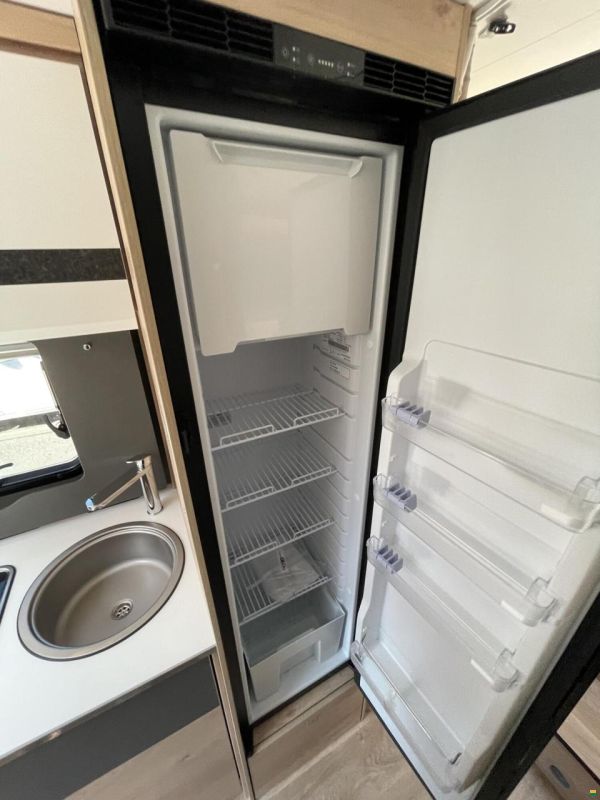 Dethleffs Globebus Camp Active T 4