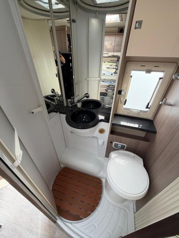 Challenger Ducato 2.3JTD 150PS **LÄNGSBETT-GARAGE**