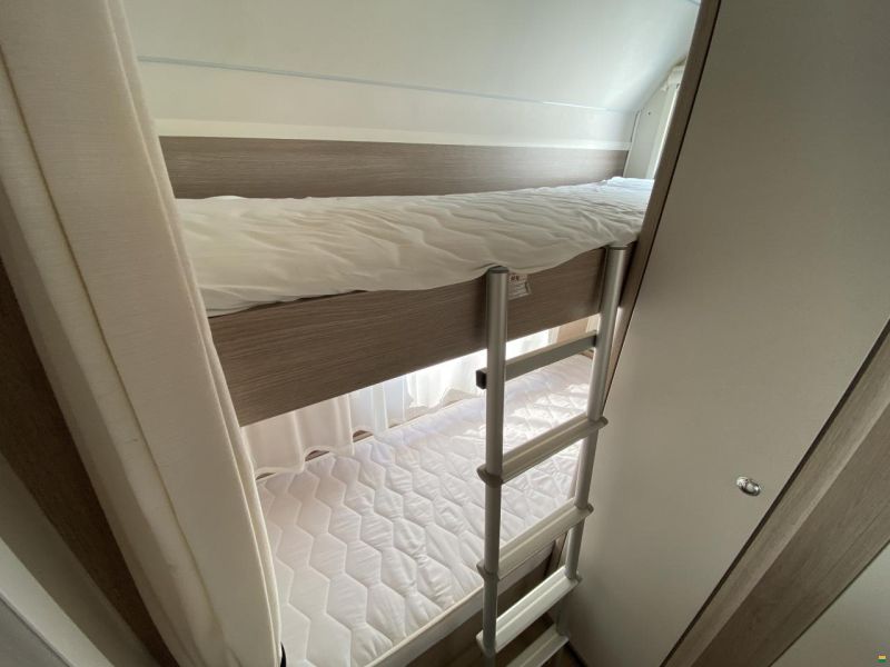 B&uuml;rstner Premio Life 490 TK