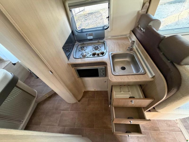 Bürstner NEXXO**FIFTY-FIVE EDITION **QUEENSBETT**