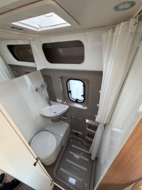 Fiat *HOBBY VANTANA K60FT *QUERBETT*6.METER*