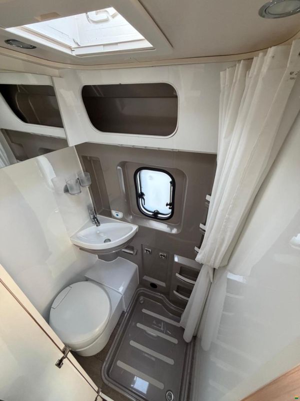 Fiat *HOBBY VANTANA K60FT *QUERBETT*6.METER*