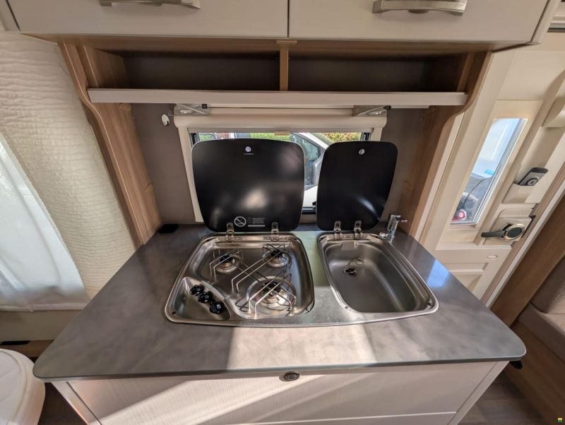 Bürstner Premio 490 TS