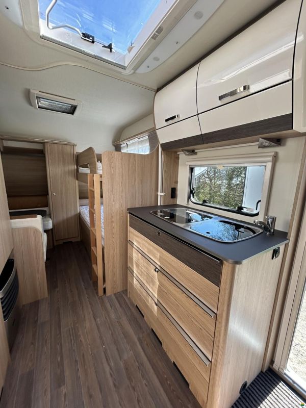 Bürstner Averso 510