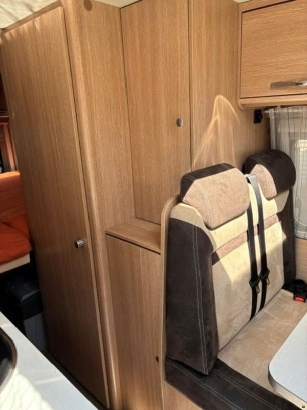 Pössl Roadcar R 640