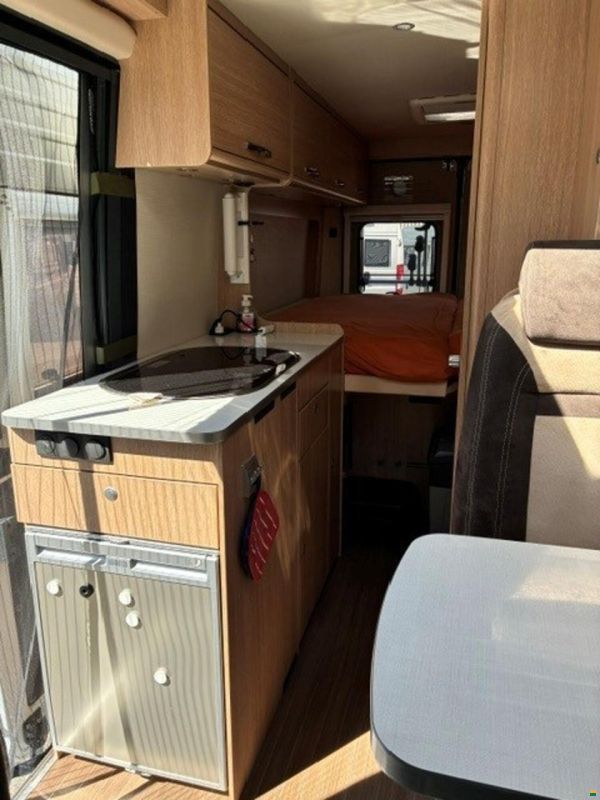 Pössl Roadcar R 640