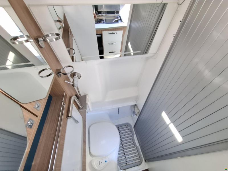 Pilote V600J - Längsbett!