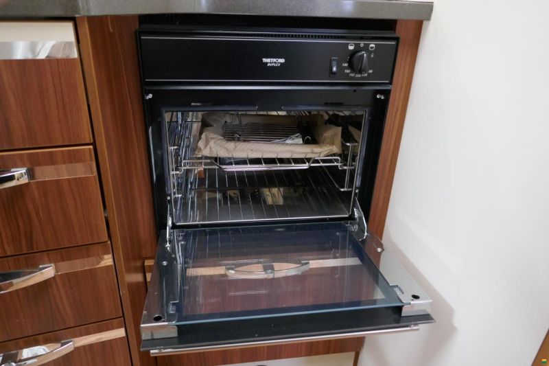 Adria Matrix M 670 SL