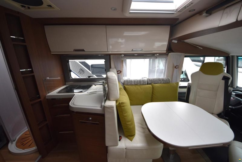 Niesmann-Bischoff ARTO 76LE