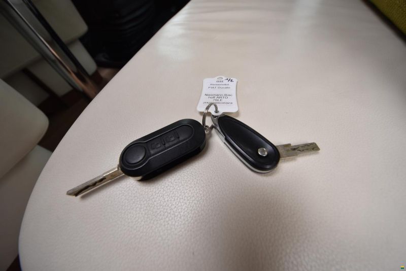 Niesmann-Bischoff ARTO 76LE