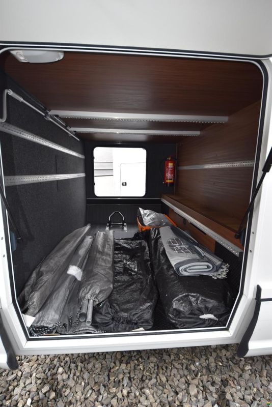 Niesmann-Bischoff ARTO 76LE