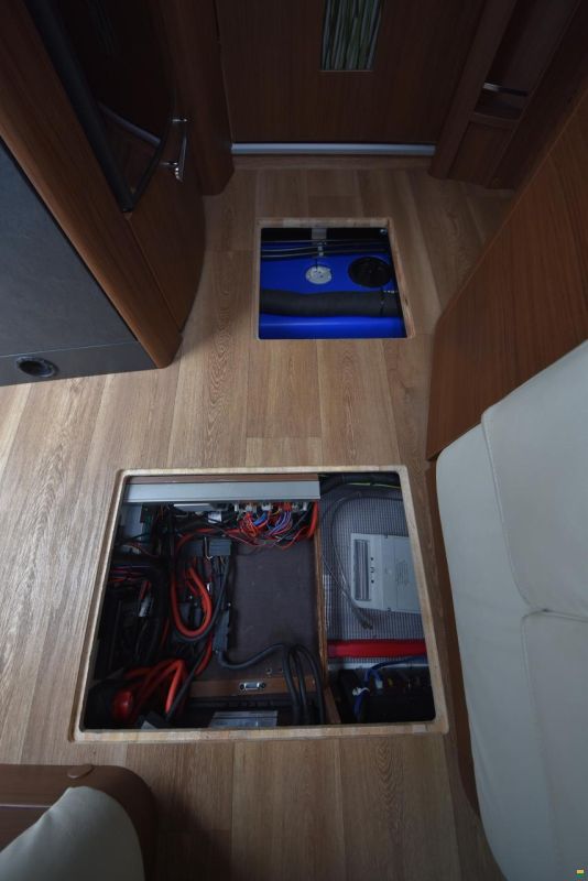 Niesmann-Bischoff ARTO 76LE