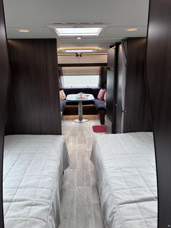 Polar 680 BSA BLACKLINE