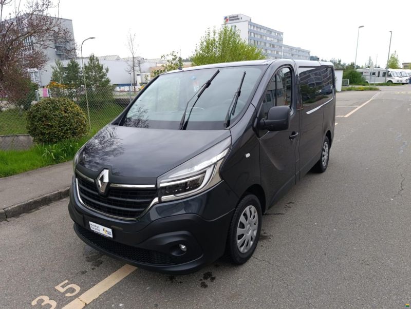 Renault Trafic dCi 145