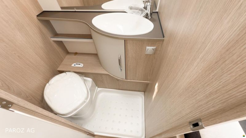 Bürstner Premio 495 TK Black Forest