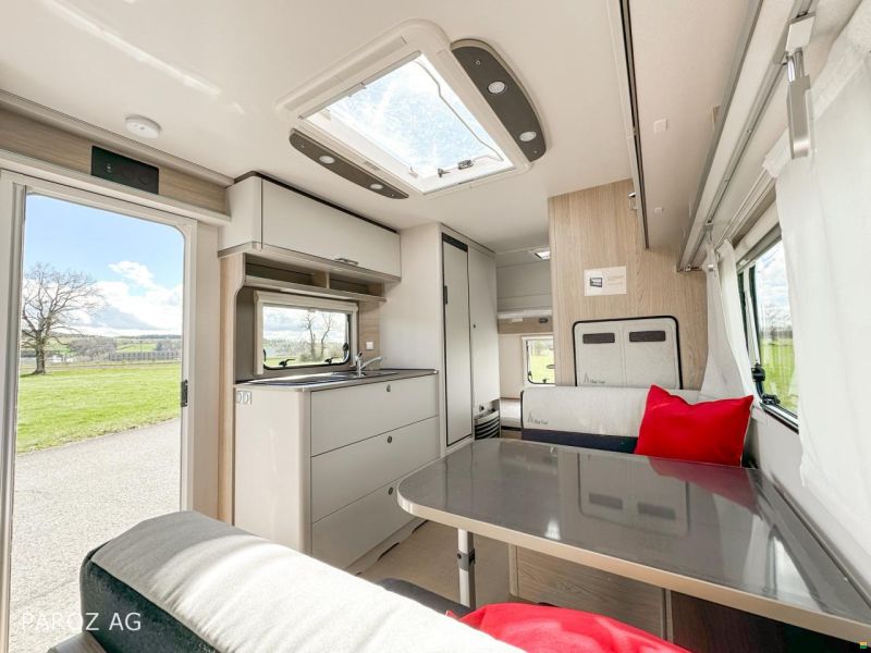 Bürstner Premio 495 TK Black Forest