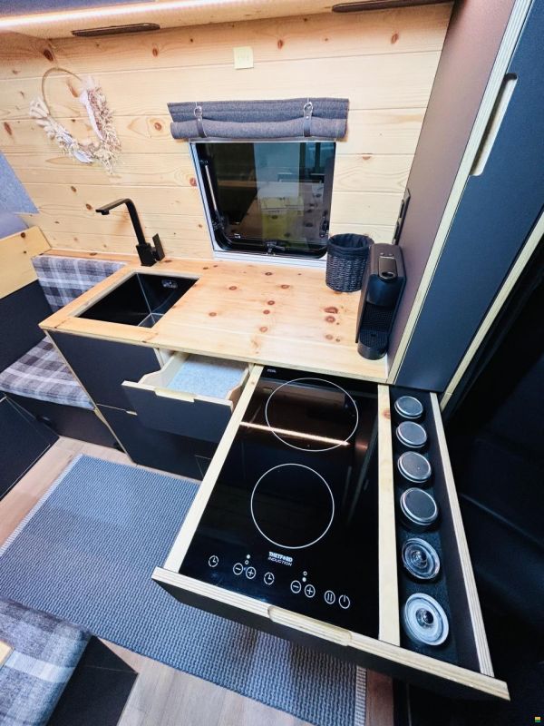 Mercedes Benz Budfellas