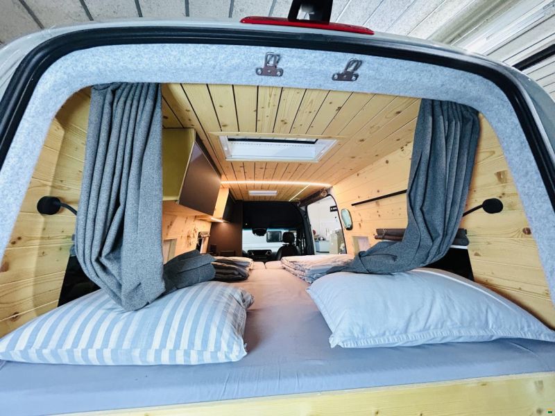 Mercedes Benz Budfellas