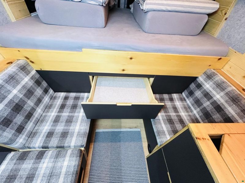 Mercedes Benz Budfellas