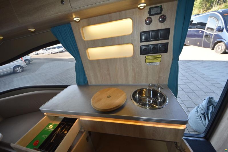 Carpento Caravan 410