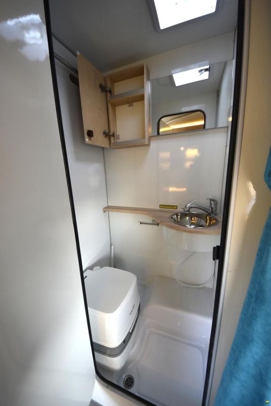 Carpento Caravan 410