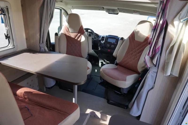 Bürstner Nexxo Van 659