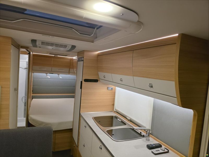 Dethleffs Camper 530 FSK