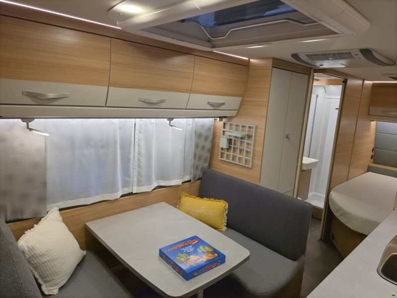 Dethleffs Camper 530 FSK