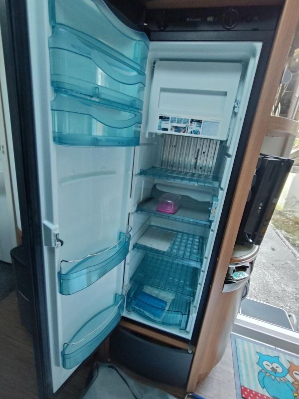 Hobby CFe 560 De Luxe