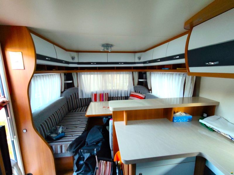 Hobby CFe 560 De Luxe