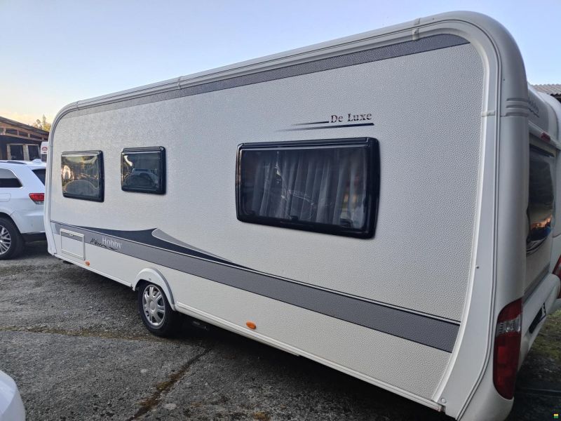 Hobby CFe 560 De Luxe