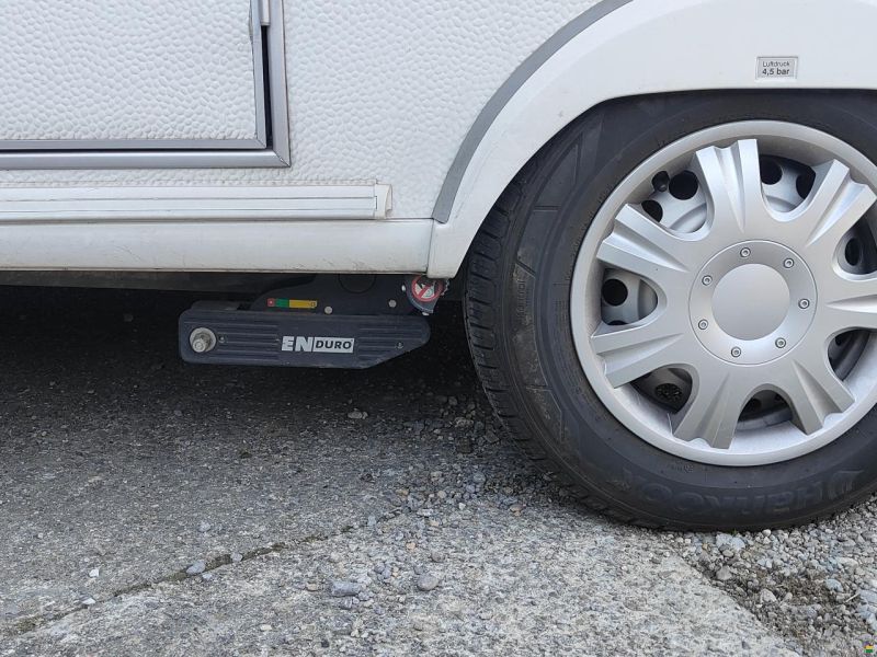 Hobby CFe 560 De Luxe