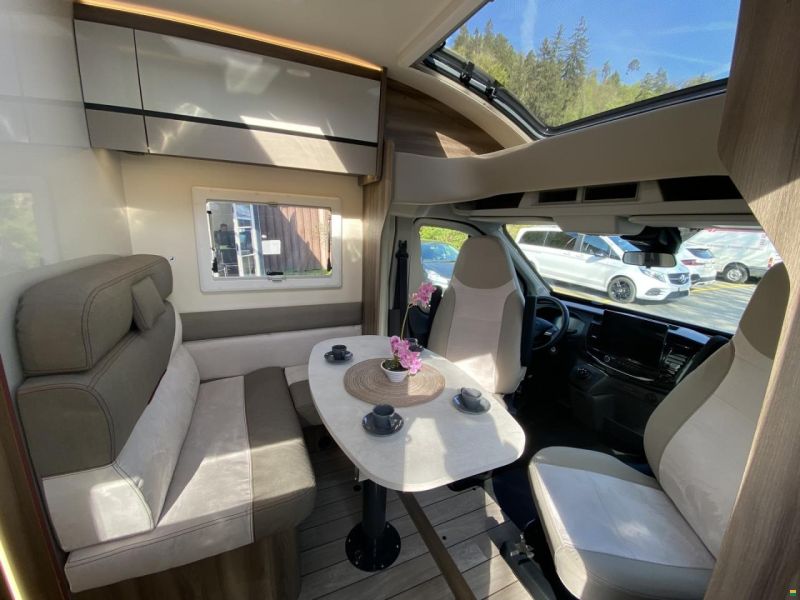 Roller Team Kronos Fit 281P, Ford 165PS Automat