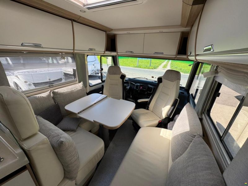 Niesmann-Bischoff Arto 88 EK