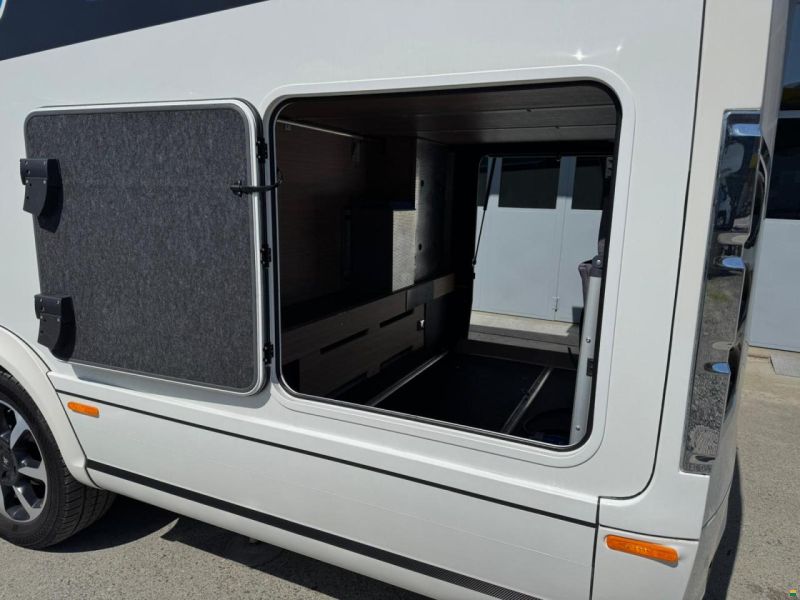 Niesmann-Bischoff Arto 88 EK