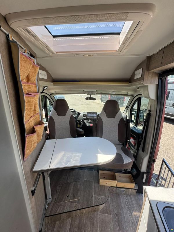 Pössl P2 Relax Citroen 140 PS