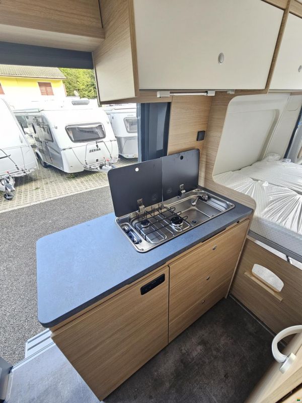 Pössl R 540 mit Automat, Doppelbett!