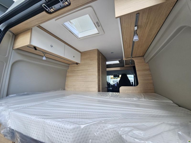 Pössl R 540 mit Automat, Doppelbett!